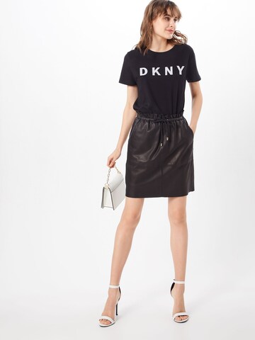 DKNY Тениска 'FOUNDATION' в черно
