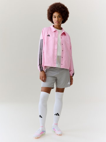 Sporty Pink Jacket Look