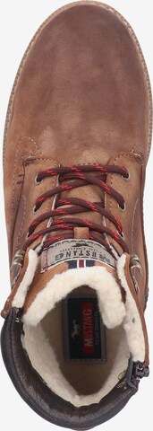 MUSTANG Lace-Up Boots in Brown