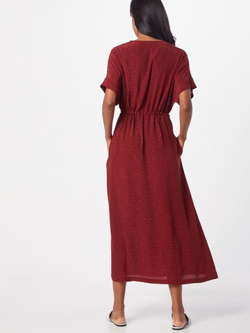 basic apparel Kleid 'Anja Long Dress' in Rot: zadná strana