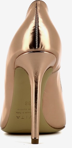 EVITA Pumps in Goud