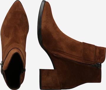 Paul Green Ankle Boots in Brown: side