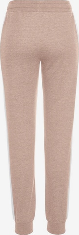 Tapered Pantaloni di BENCH in beige