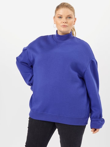 Urban Classics Sweatshirt in Purple: front