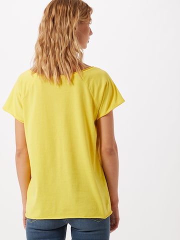 Derbe T-Shirt 'Favorite' in Gelb