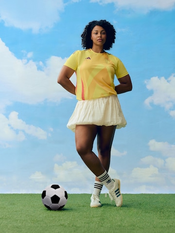 Yellow Jersey and Skirt Look