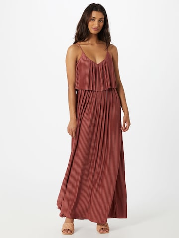 Robe 'Nadia' ABOUT YOU en marron : devant