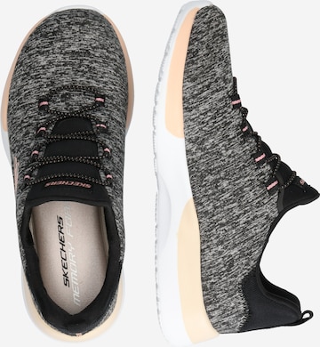 SKECHERS Sneakers laag 'DYNAMIGHT - BREAK-THROUGH' in Grijs: zijkant