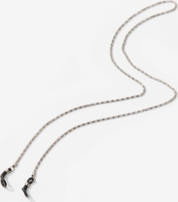 J. Jayz Necklace in Silver: front