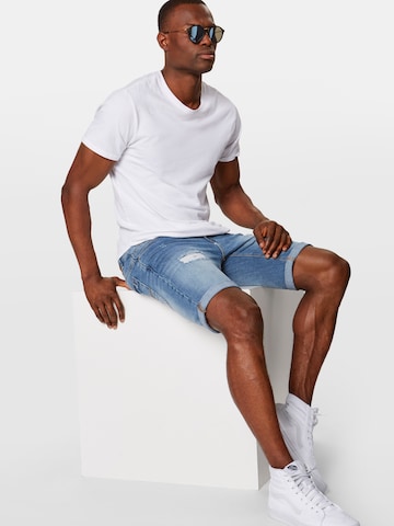 INDICODE JEANS Regular Shorts 'Kaden Holes' in Blau