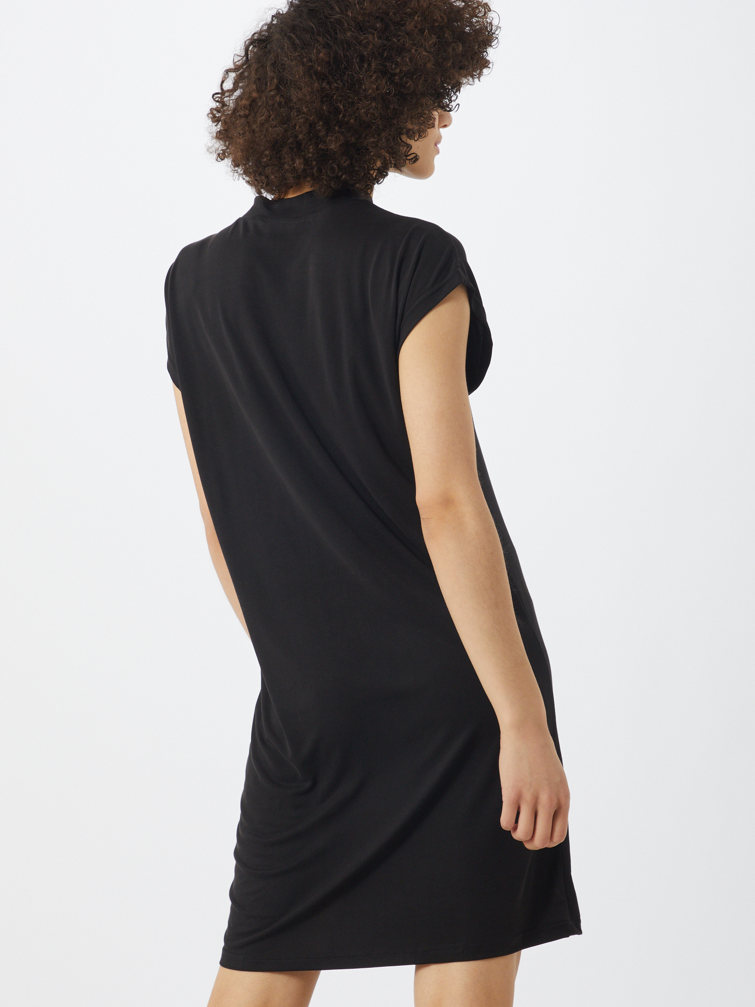 Plus size Odzież Urban Classics Sukienka w kolorze Czarnym 