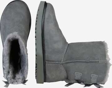 UGG Boots in Grau