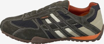 Sneaker bassa 'UOMO SNAKE' di GEOX in grigio