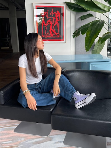 Lilac Sneaker Look by Converse