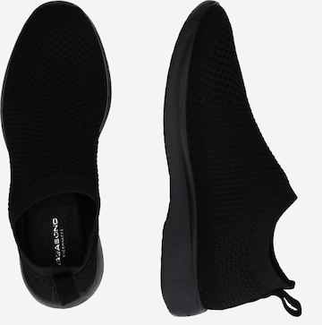 Teniși 'Cintia' de la VAGABOND SHOEMAKERS pe negru: lateral