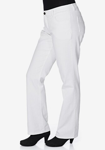 SHEEGO Denim Stretch-Jeans mit geradem Schnitt in Weiß