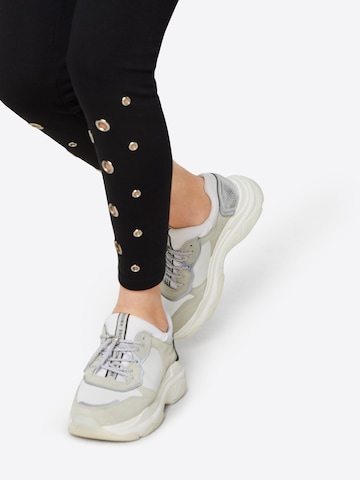 Urban Classics Skinny Leggings 'Eyelet' in Zwart