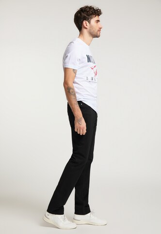 Slimfit Pantaloni 'Washington' de la MUSTANG pe negru