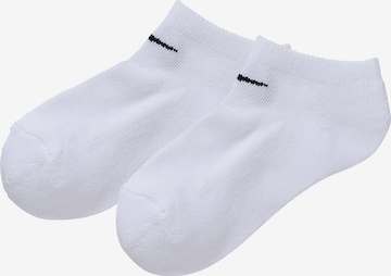 Chaussettes 'No Show' Nike Sportswear en blanc