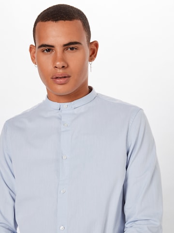 Coupe slim Chemise NOWADAYS en bleu