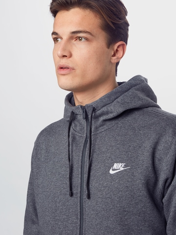 Nike Sportswear Regular fit Zip-Up Hoodie 'Club Fleece' in Grey