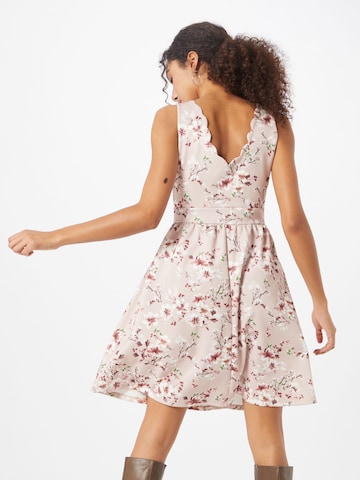 Robe 'Alita' ABOUT YOU en rose