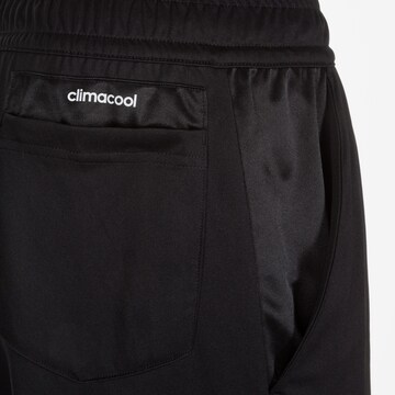 ADIDAS PERFORMANCE Loosefit Shorts 'Referee 16' in Schwarz