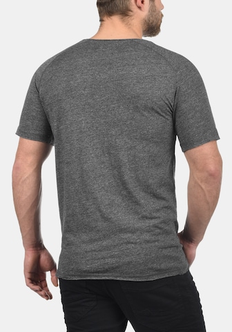 Produkt Shirt 'Xora' in Grey