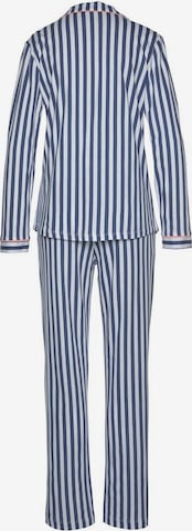 Pijama de la H.I.S pe albastru