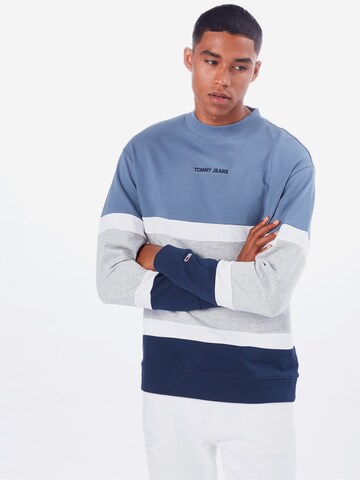 Tommy Jeans Regular fit Sweatshirt in Blauw: voorkant