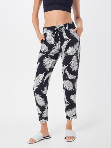 Urban Classics Regular Broek in Zwart: voorkant
