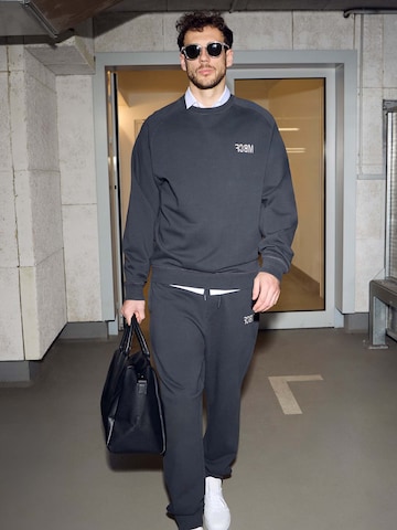 Classic Black Sweat Look by FC Bayern M�ünchen