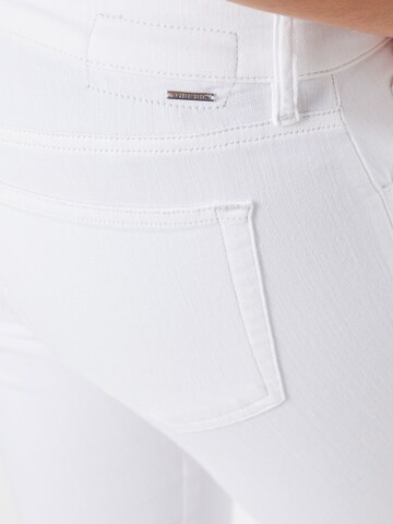 DIESEL Skinny Jeans 'SLANDY-LOW' in Wit