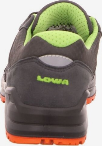 LOWA Halbschuhe in Grau