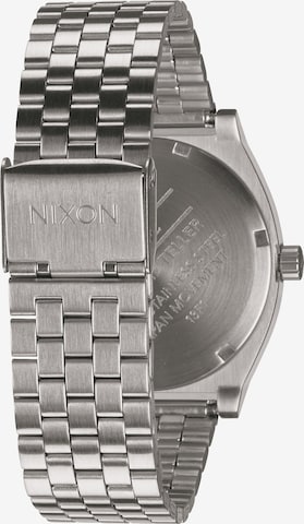 Montre à affichage analogique 'Time Teller' Nixon en argent