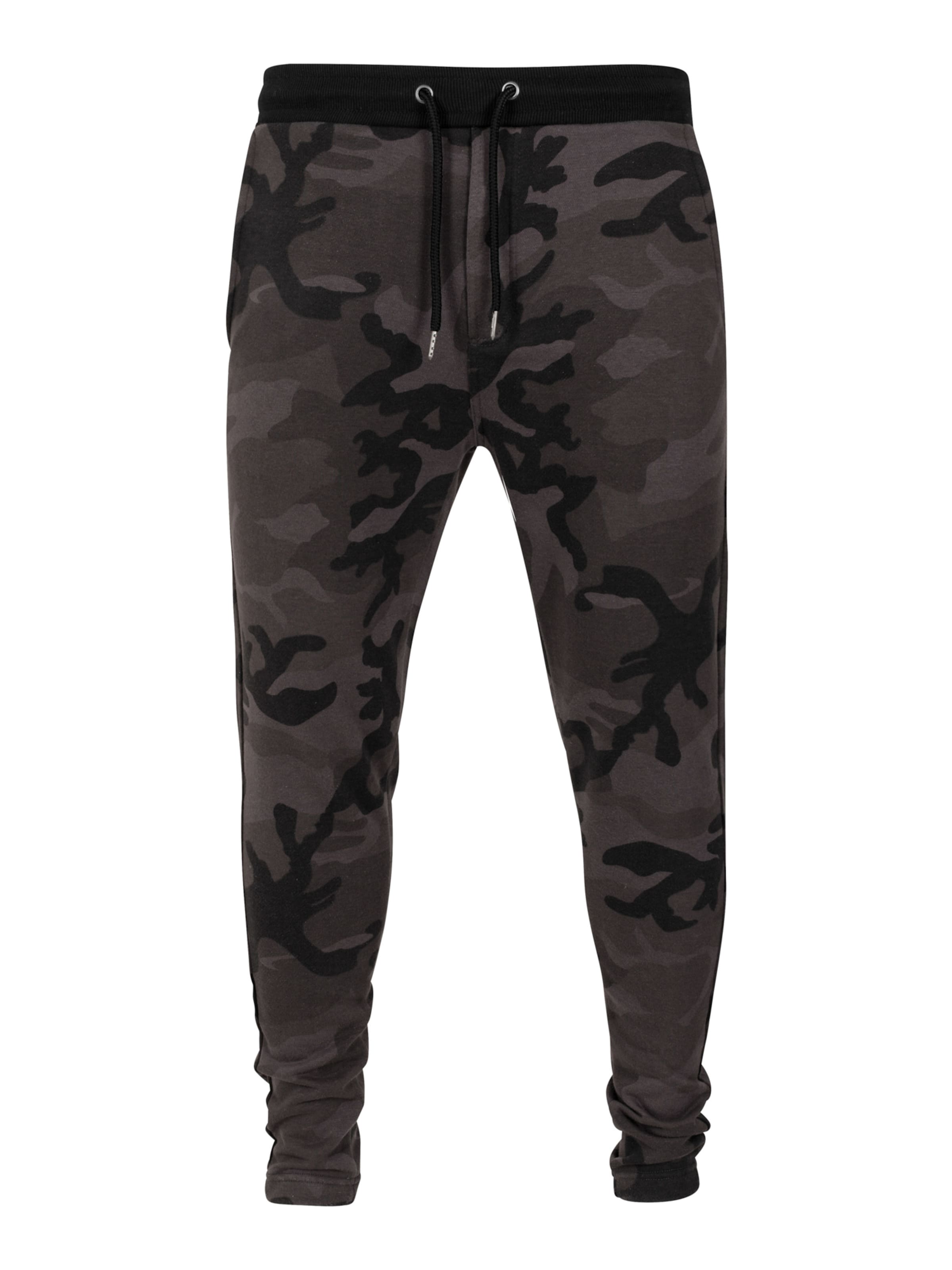 Urban Classics Trousers in Dark grey / Black, Item view