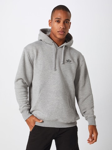 Coupe regular Sweat-shirt ALPHA INDUSTRIES en gris : devant