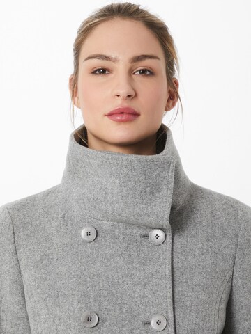 Manteau mi-saison s.Oliver en gris