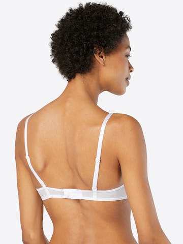 PASSIONATA T-shirt Bra 'Miss Joy' in White: back