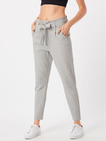 VERO MODA Slim fit Pleat-Front Pants 'VMEVA' in Grey: front