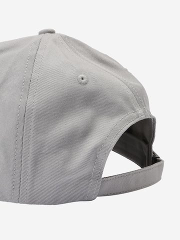 Cappello da baseball di TOMMY HILFIGER in grigio