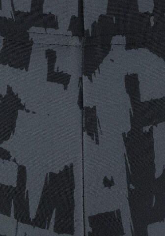 CHIEMSEE Badeshorts in Schwarz