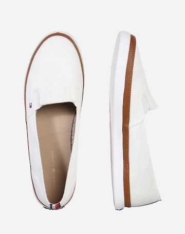 Slip on 'Kesha' TOMMY HILFIGER en blanc