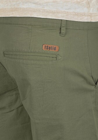 !Solid Regular Chino 'Thement' in Groen