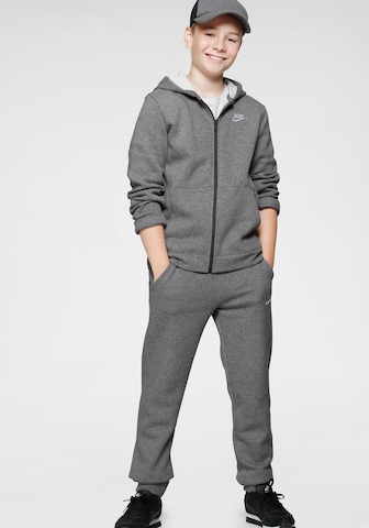 Nike Sportswear - regular Ropa para correr en gris