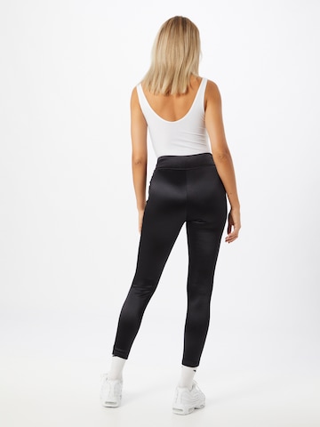 Urban Classics Skinny Legíny - Čierna