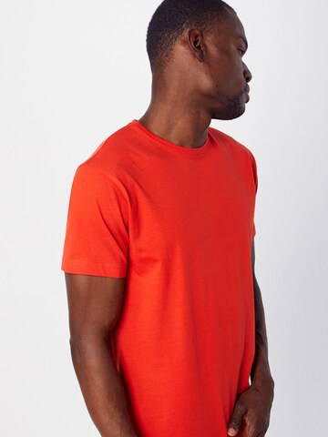 T-Shirt Urban Classics en orange