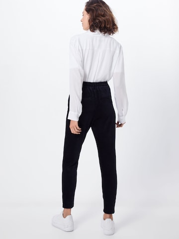 ONLY Regular Pleat-front trousers 'POPTRASH-PING PONG' in Black: back