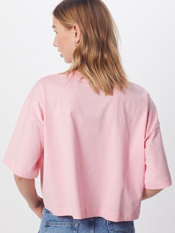 Champion Authentic Athletic Apparel T-Shirt in Pink