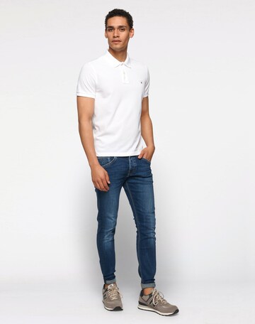 T-Shirt 'Rugger' GANT en blanc